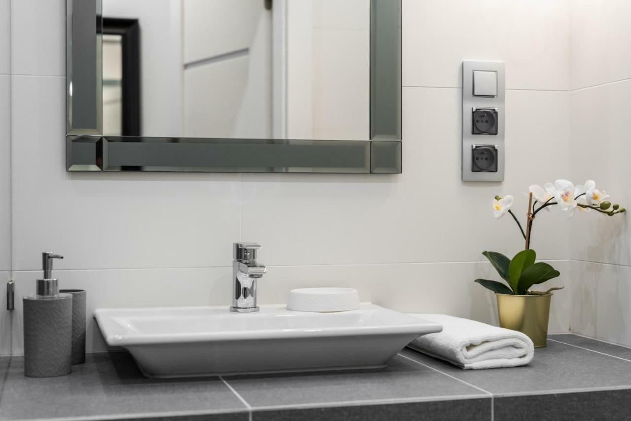 Rajska 3 By Atrium Apartments Красков Екстериор снимка